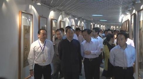 �ڶ��黭�����Ʒ������Ľ������Ļ���