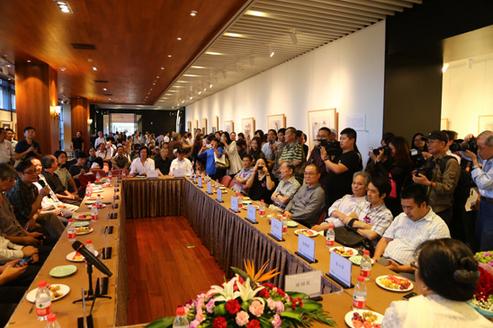 �����x�����ǻ滭��Ʒչ�㽭������Ļ