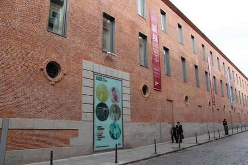 �¾����й���������չ�����������￪Ļ