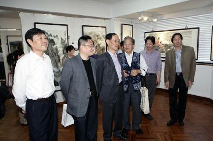 当代中国画60名家精品上海鉴藏展启幕