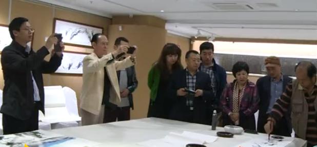 �����������������黭��Ʒչ����������Ļ