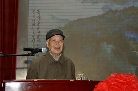 张大千再传弟子聂振文画展浙江杭州启幕