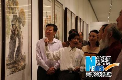 杜明岑从艺60年艺术大展天津美术馆启幕
