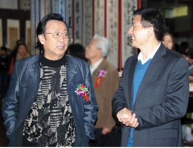 �й��������������鷨������չ�ھ���Ļ