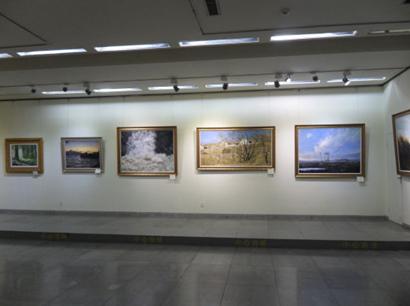 �������󡱻滭��Ʒչ�ӱ������ݿ�չ