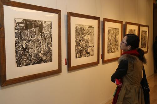 ������й����ﻭչ�����й������ݿ�Ļ