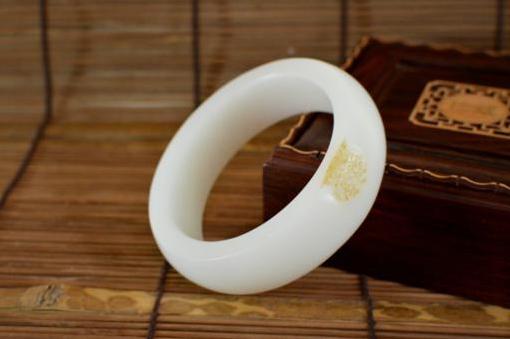 ���찮֮�������Ļ����30�ո߱������