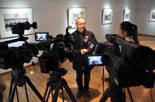 �й�����д��չ�ӱ����ؿ�Ļ