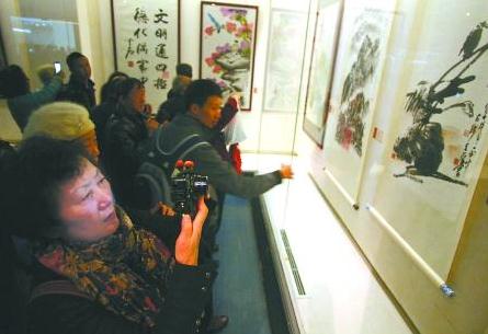 ���ʯ�����ͼ�����������й��黭��Ʒ��չ