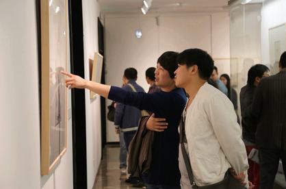 ͨ���޷�����ͩ���ﻭ��Ʒչ�㽭���ݿ�Ļ