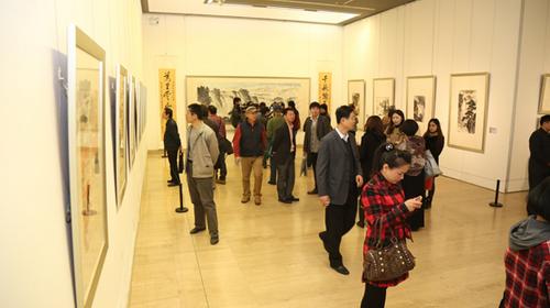 �������ơ����¼��й���չ�й������ݿ�Ļ