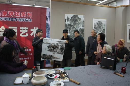 �����ߺ��оٰ��黭���ҽ�̳ϵ�л