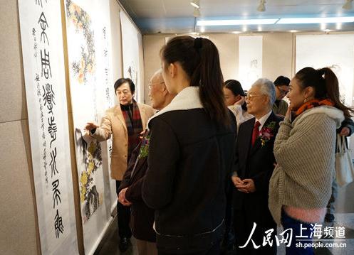 �������Ҿ����黭չ�Ϻ�ͼ��ݿ�չ