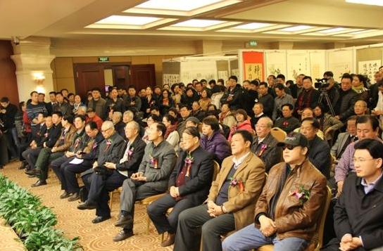 �׽������±����ʻ����黭��չ���ھ���Ļ