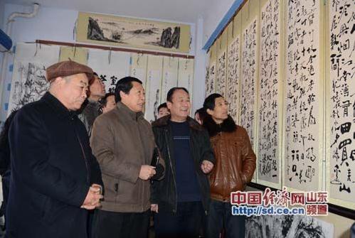 中国青州板桥书画研究院揭牌