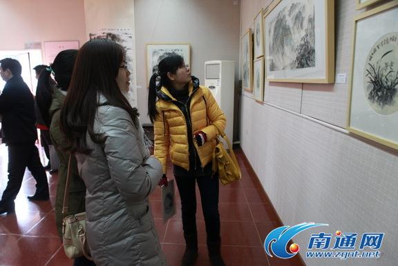 ���ͻ��黭��Ʒչ������ͨ���m�����ݿ�Ļ