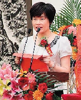 监利县人民政府代表高启秀女士讲话