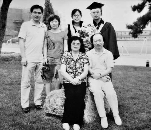 ���ҷ���У���ʦҪ����