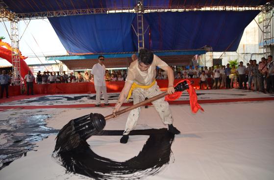 �鷨������һ�ʰ�����ս�����¼