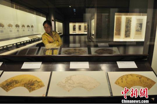 ���껭���黭չ18����ɽ������Ժ��չ