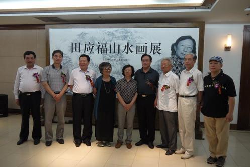 ��Ӧ��ɽˮ��չ���౱���ٱ�ի������