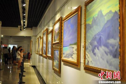 �ж�������Ʒչ�ڹ�����������