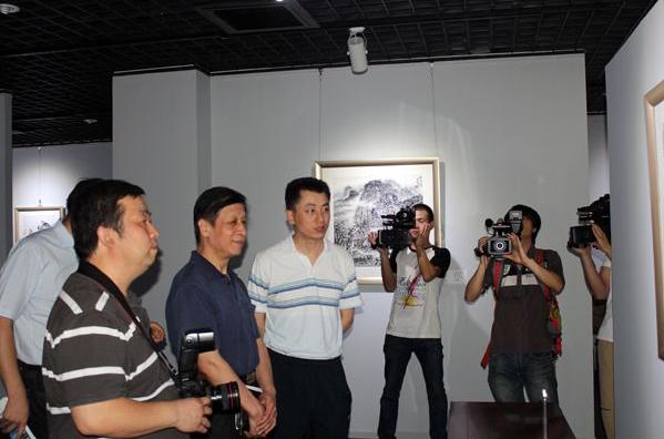 ����Լȡ ���滪�� ������Ʒ��չ������Ļ