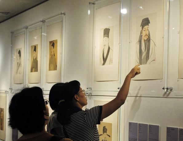 ���Ȱ������չ̨����ʷ����ݿ�չ