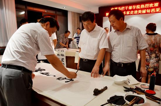 �����Ļ������߽���ɫ����ʤ��--����