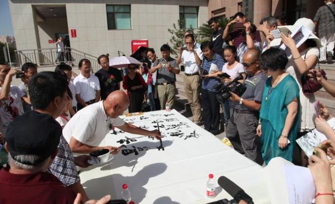 �½���Ȼ��̬�黭Ժ����³ľ�����