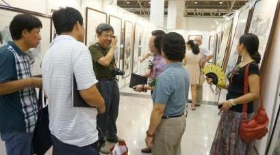 第五届中国书画名家精品博览交易会山东济南开幕