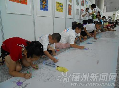 亲情海峡·彩虹书画 两岸小学生书画交流展福建启幕
