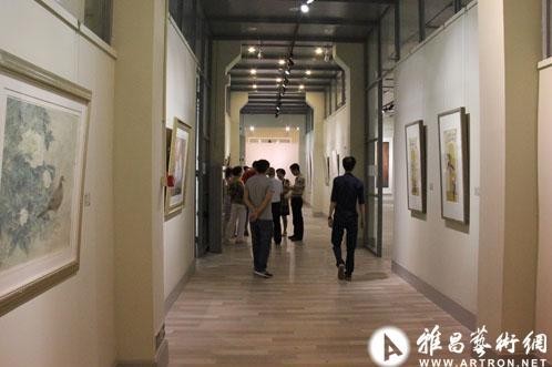 ���������زʻ������34������չ�ھ���Ļ