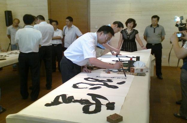 �߱����鷨��Ʒ��������ݿ�չ