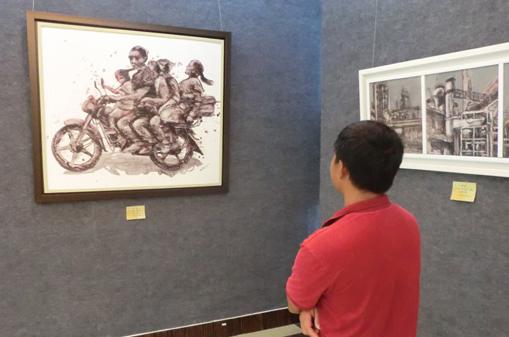 千百度 钟长春油画展广东顺德亮相