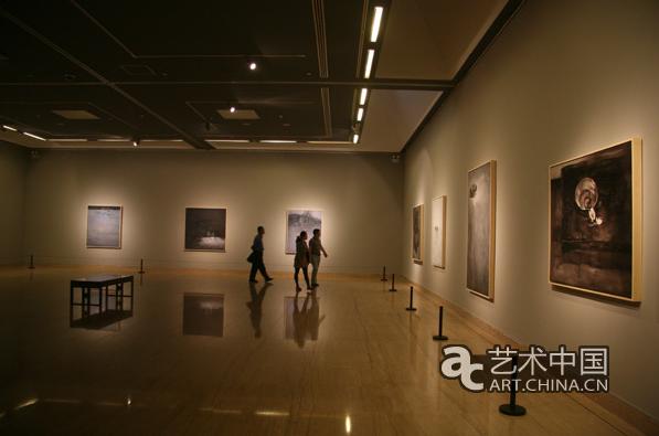 ���߼��Ӿ����ĸ�������չ�й������ݿ�Ļ