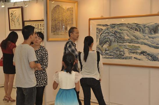 �黭��������������黭��Ʒչ�ھ���Ļ