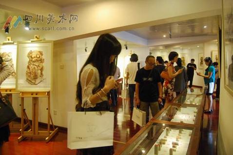 ��ѧ�������ͻ���Ʒչ�Ĵ��ɶ���Ļ