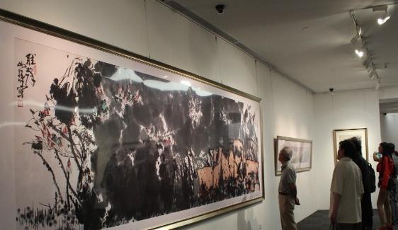 ������������Ʒչ������������Ļ