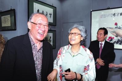 ���¾��ޡ���������ζ����ٳ�黭չ�ھ���Ļ