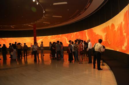 卢甫圣中国美术馆展示中国画的“知行合一”