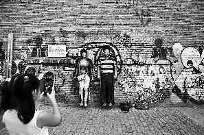 2013����798���������ռ�Լ����