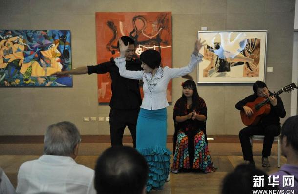 ̨����ѧ��������������չ�ɹ���չ