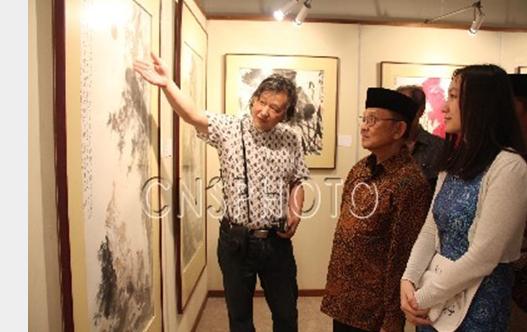 2013�й������黭����չ�żӴ���Ҳ������Ļ