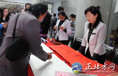 �����ա����ҡ��黭չ���ɹ������ݿ�Ļ