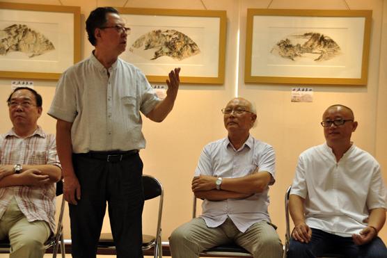 ����ʫ����������Ʒλ �߼��й���չ�ھ���Ļ