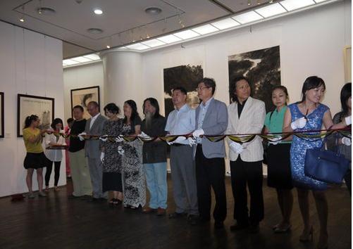 2013�к�ˮī��������չ ڹ���к��黭ͬԴ