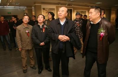 �����������ʡ�ڶ��칤�ʻ�����չ֣�ݿ�չ