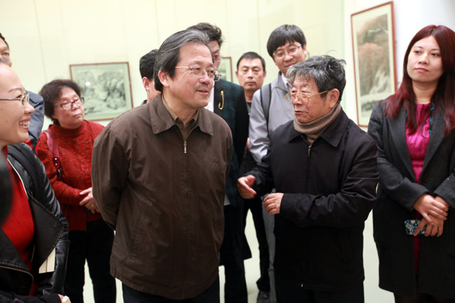 �й���������ϯ��Զ�ι۱�ѩ������ʮ����Ʒչ