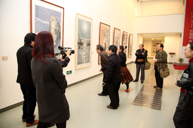 �й���������ϯ��Զ�ι۱�ѩ������ʮ����Ʒչ